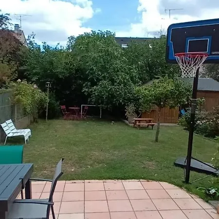 Grande Maison Lumineuse-quartier Gazonfier-6 Personnes Le Mans